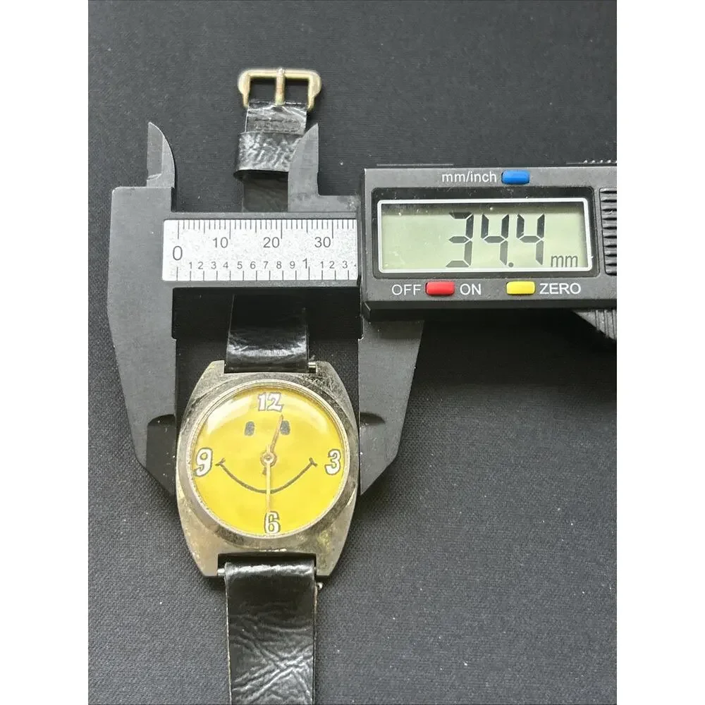 Vintage Diamond Tooled Swiss Made Smiley Face Manual Wind Watch